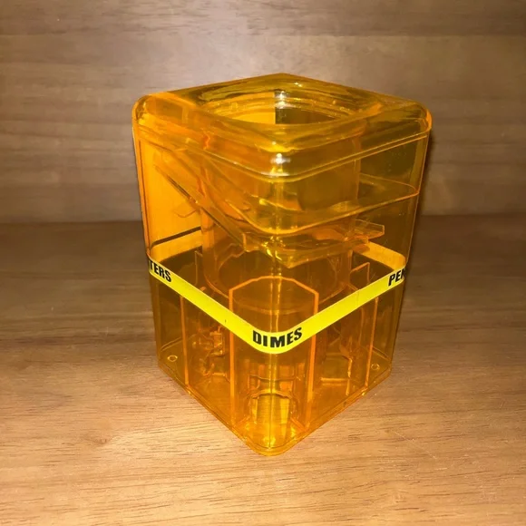 Kung Fu Panda Holder - Picture 3 of 6